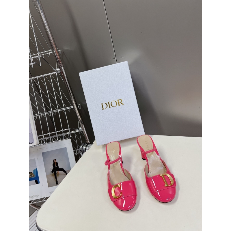 ch**an D*or sandals
